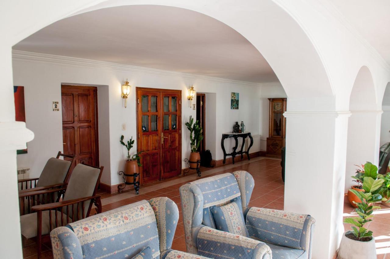 Hotel Tampu Cachí Zewnętrze zdjęcie